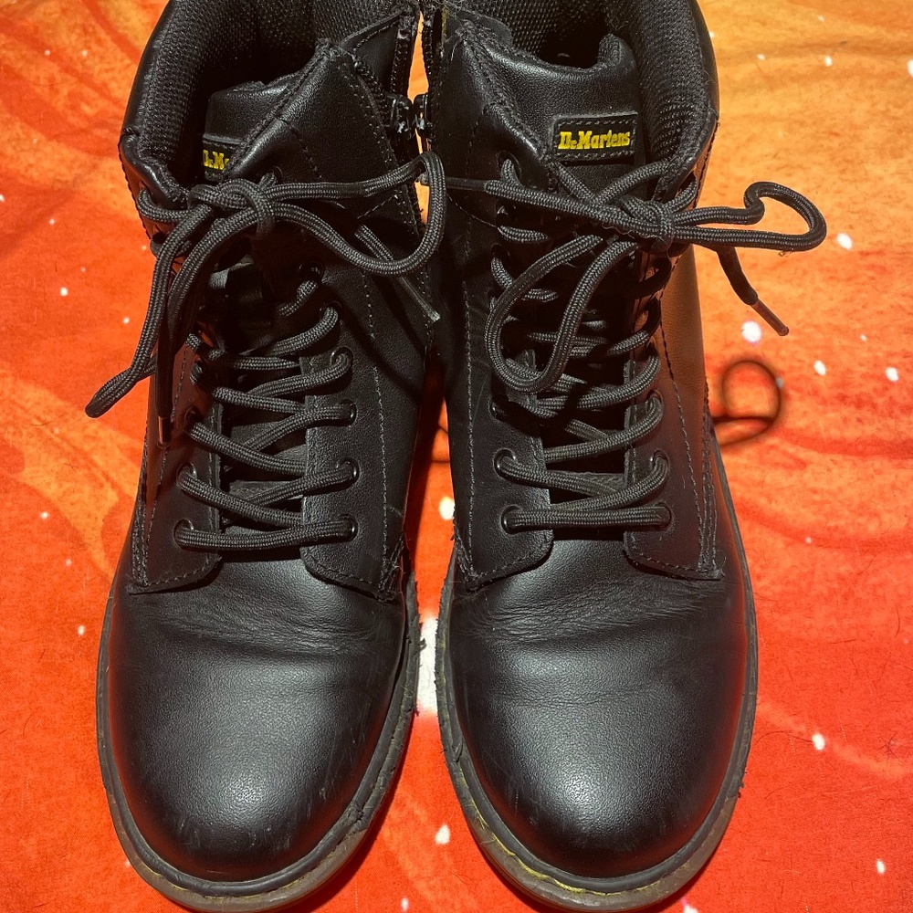 Dr. Martens lace-up/zipper BLACK boots